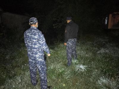 В ВКО подозреваемого в убийстве 7-летнего мальчика арестовали на два месяца | ВКО Noks.kz