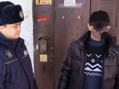 В Усть-Каменогорске наказали мужчину, справившего нужду в подъезде | Усть-Каменогорск Noks.kz