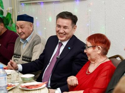 Аким ВКО посетил центр оказания специальных соцуслуг | ВКО Noks.kz