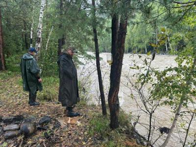 В Риддере продолжаются поиски водителя квадроцикла, которого унесло течением | Происшествия Noks.kz