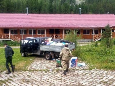 О мусоре на Рахмановских ключах высказались сотрудники нацпарка | ВКО Noks.kz