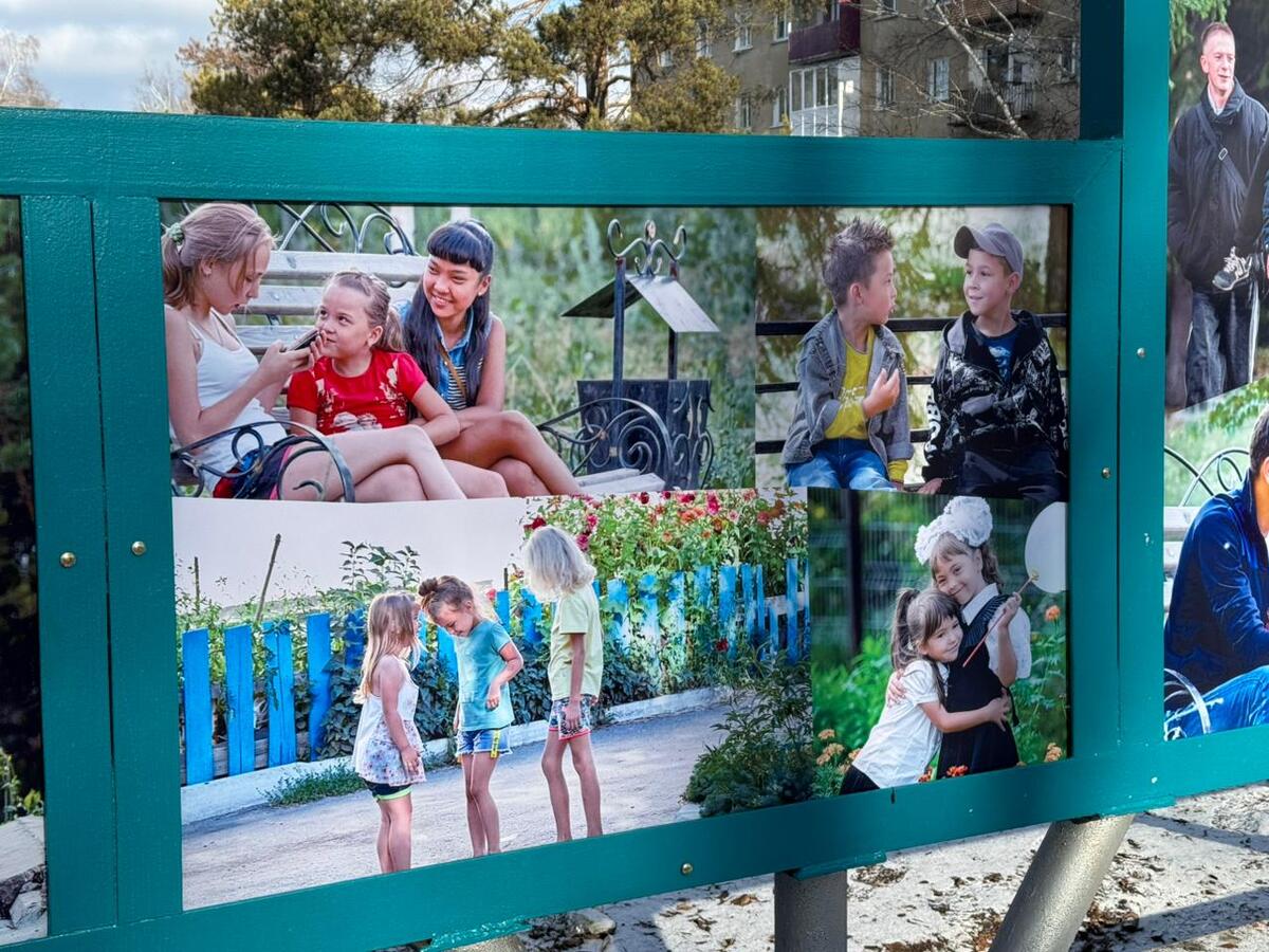 В городе Алтае завершили создание уличной фотогалереи, посвящённой людям города