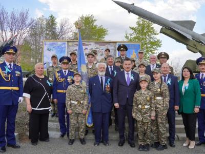 В ВКО юбилейной медалью наградили труженика тыла | ВКО Noks.kz