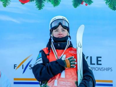 Спортсменка из ВКО завоевала «золото» и «серебро» юниорского Чемпионата мира по фристайлу | ВКО Noks.kz