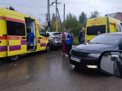 В ВКО произошла авария с машиной скорой помощи | Происшествия Noks.kz