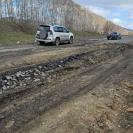 «Как после бомбёжки»: автомобилисты жалуются на состояние полотна на трассе Усть-Каменогорск – Риддер