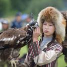 Скачки, борьба и охота с беркутами — в Риддере прошел уникальный фестиваль