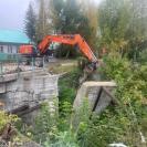 В городе Алтай ремонтируют обрушившийся мост