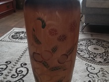 Продам вазу напольную высота 60 см 