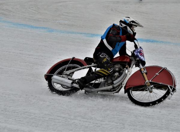 Риддер стал местом проведения республиканского турнира по спидвею