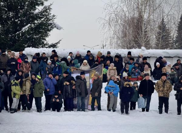 В городе Алтае впервые за три десятилетия вновь прошли настоящие мотогонки