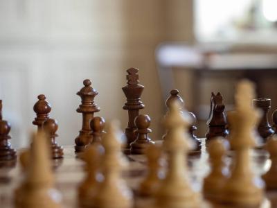 Где в Усть-Каменогорске пенсионеры могут учиться, танцевать и заниматься спортом? | Справочное бюро Noks.kz