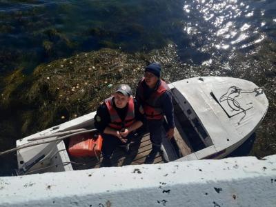 Спасатели помогли подросткам достать сумку, которая упала в Иртыш | Усть-Каменогорск Noks.kz