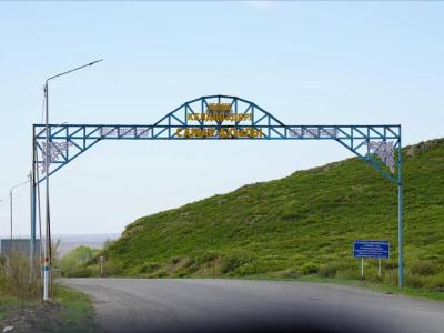 Сельчане акиму ВКО: вы — первый аким, который приехал в наше село на машине  | ВКО Noks.kz