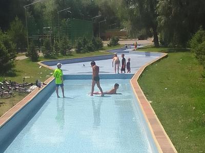 В Усть-Каменогорске коммунальщики обещают вернуть воду в каскадные пруды  | Усть-Каменогорск Noks.kz