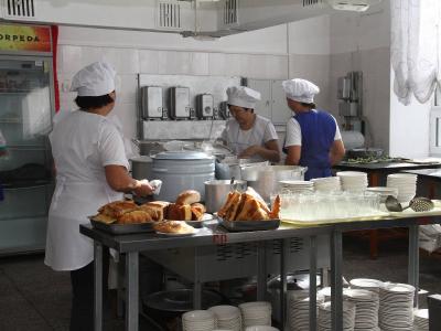 Школьное питание в Казахстане: стандарты обновили, вопросы остались | Казахстан Noks.kz