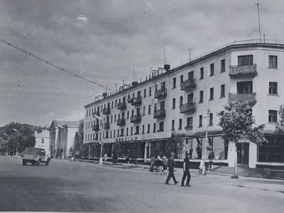 Искусственный интеллект оживил фото из архивов района Алтай | Город Noks.kz