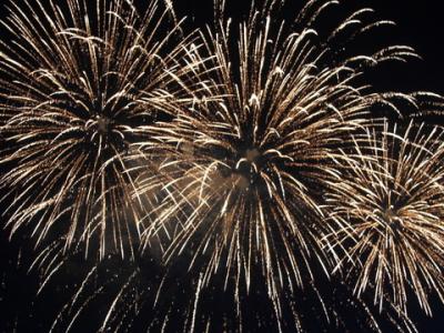 В Усть-Каменогорске в новогоднюю ночь салют прогремит сразу на шести площадках